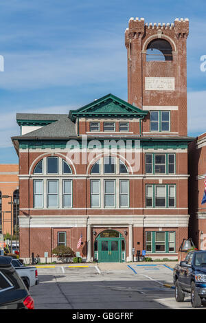 Charmant, le centre-ville historique de Winchester Kentucky avec son architecture remarquable de l'hôtel de ville Banque D'Images