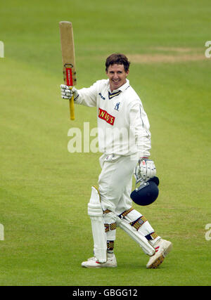 Cricket - Frizzell County Championship - Division One - Warwickshire v Surrey Banque D'Images