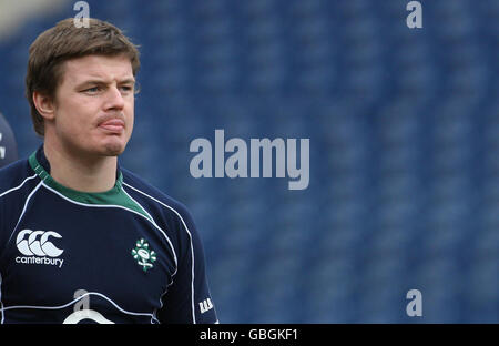 Le capitaine de l'Irlande - Rugby's Run - Murrayfield Banque D'Images