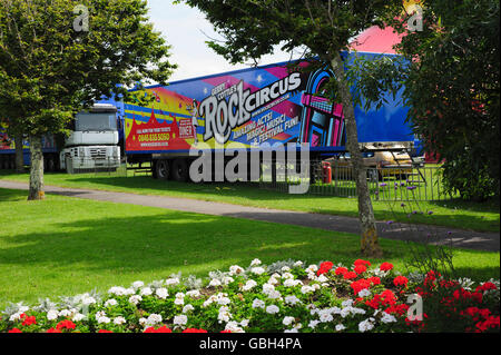 Remorque de décoration pour Gerry cottles rock circus stationné jusqu'en Angleterre southsea Banque D'Images