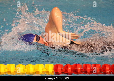 Swansea University Performance Swimming Stephanie Millward participe à la Women's Open 400m IM pendant les championnats britanniques de natation de gaz 2009 Banque D'Images