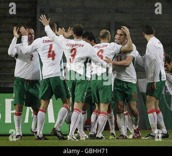 Football - coupe du monde de la FIFA 2010 - partie qualifiante - Groupe 8 - République d'Irlande / Bulgarie - Croke Park.L'équipe bulgare célèbre un but par Kevin Kilbane en Irlande lors du match de qualification de la coupe du monde à Croke Park, Dublin. Banque D'Images