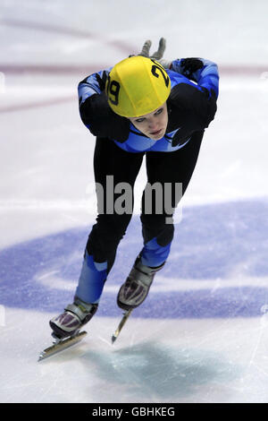 Patinage de vitesse - Championnat britannique de course courte 2009 - jour 2 - National Ice Centre - Nottingham.Falkirk et Elise Christie de Stirling rivalisent lors des championnats britanniques de course courte durée 2009 Banque D'Images