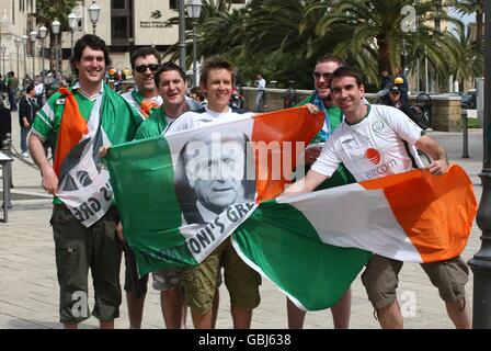 Football - FIFA World Cup 2010 - tour de qualification - Groupe 8 - Italie / République d'Irlande - San Nicola Banque D'Images