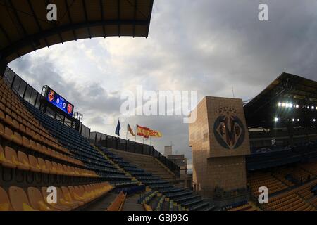 Football - UEFA Champions League - quart de finale - première étape - Villarreal / Arsenal - Estadio El Madrigal.Vue générale de l'Estadio El Madrigal, maison de Villarreal Banque D'Images