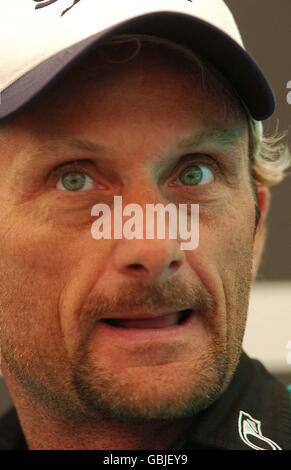 Motor Sport - FIM Superbike World Championship - Silverstone. Carl Fogarty Banque D'Images