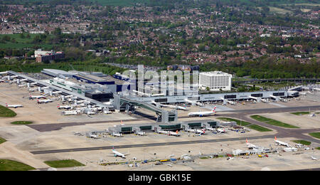 Aéroport de Gatwick.Vue générale depuis le sud du terminal nord de l'aéroport de Gatwick, Crawley, West Sussex. Banque D'Images