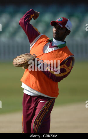 Cricket - Tour Match - Leicestershire v West Indies - Premier jour - Grace Road.Le gardien de rue Denesh Ramdin des Indes occidentales Banque D'Images