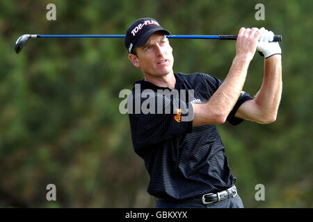 Golf - le Championnat d'Open 2004 - Royal Troon - Premier tour. Jim Furyk des États-Unis en action Banque D'Images