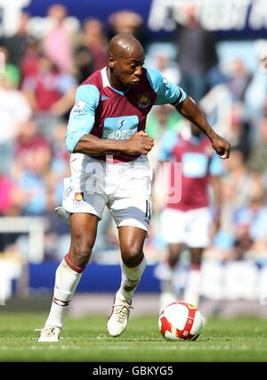 Soccer - Barclays Premier League - West Ham United v Chelsea - Upton Park.Luis Boa Morte, Ham Ouest Unis Banque D'Images