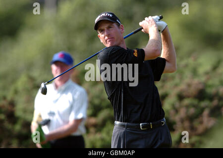 Golf - le Championnat d'Open 2004 - Royal Troon - Premier tour. Jim Furyk des États-Unis en action Banque D'Images