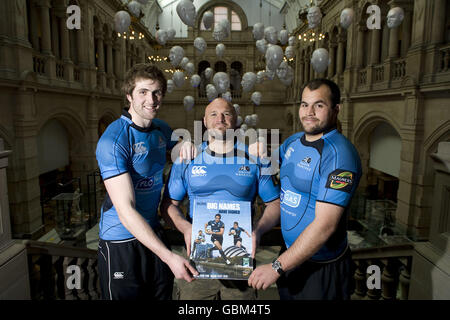 Richie Vernon des guerriers de Glasgow, Kevin Tkachuk et Ed Kalman (de gauche à droite) pendant la saison billet photo promotionnelle à la Kelvingrove Art Gallery, Glasgow. Banque D'Images