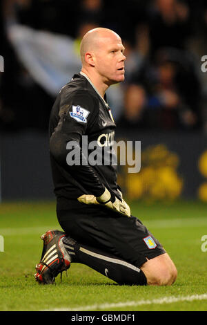 Football - Barclays Premier League - Manchester City / Aston Villa - City of Manchester Stadium. Brad Friedel, gardien de but Aston Villa Banque D'Images