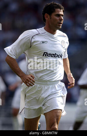 Football - amical - Bolton Wanderers / Inter Milan. Fernando Hierro, Bolton Wanderers Banque D'Images