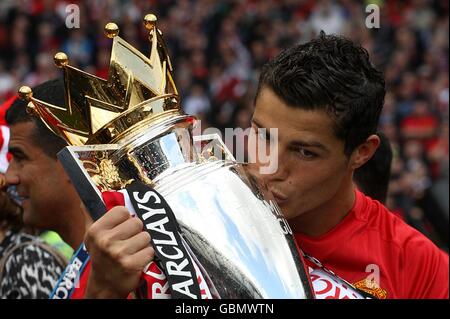 Soccer - Barclays Premier League - Manchester United v Arsenal - Old Trafford Banque D'Images