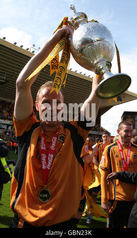 Soccer - Coca-Cola Football League Championship - Wolverhampton Wanderers v Doncaster Rovers - Molineux Banque D'Images