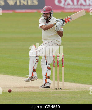 Cricket - deuxième match de npower Test - quatrième jour - Angleterre / Antilles - Riverside.Ramnaresh Sarwan des Indes occidentales atteint une limite lors du deuxième match de npower Test au Riverside, Chester-le-Street, Durham. Banque D'Images