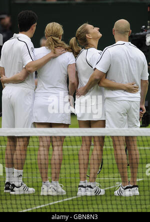 Tennis - Centre Court Celebration - All England Lawn Tennis et croquet Club Banque D'Images