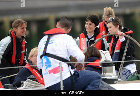 L'Ellen MacArthur Trust Skandia ronde Bretagne Voyage de découverte Banque D'Images