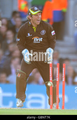 Cricket - Twenty20 Cup 2009 - Division Sud - Surrey Brown Caps v Sussex Sharks - The Brit Oval. Gary Wilson, Surrey Brown Caps Banque D'Images