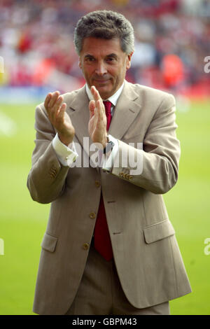 Soccer - FA Barclays Premiership - Arsenal c. Middlesbrough.David Dein, vice-président d'Arsenal Banque D'Images