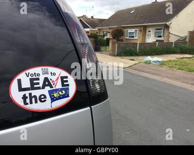 L'Essex, Royaume-Uni. 5 juillet, 2016. Un autocollant de la campagne anti-UE Quitter est apposé sur une voiture sur Canvey Island, Castle Point, en pays d'Essex, Royaume-Uni, le 5 juillet 2016. Photo : Teresa Peda/dpa/Alamy Live News Banque D'Images