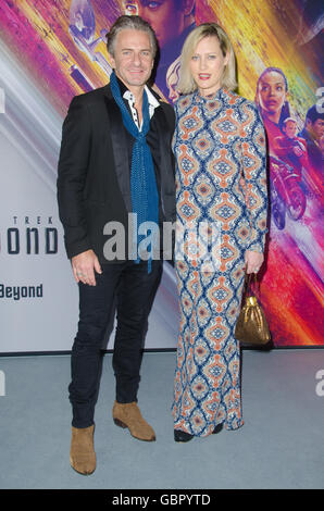 Sydney, Australie. 7 juillet, 2016. VIP's, cosplayeurs et célébrités arrivent à la première du film au-delà de Star Trek qui a eu lieu à Sydney à l'Entertainment trimestre. Credit : mjmediabox/Alamy Live News Banque D'Images