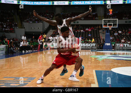 Aux Philippines. 7 juillet, 2016. La Turquie et le Sénégal se sont affrontés pour les demi-finales à la Mall of Asia Arena à Pasay pour le tournoi de qualification olympique de la FIBA. La Turquie a remporté plus de Sénégal, 68-62. © J Gerard Seguia/ZUMA/Alamy Fil Live News Banque D'Images