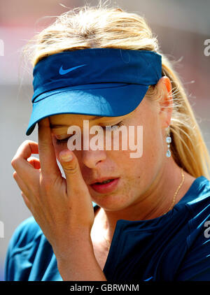 Tennis - AEGON Classic - semi-finales - Prieuré Edgbaston.Maria Sharapova, de Russie, réagit contre Na Li de Chine pendant les demi-finales de l'AEGON Classic au Prieuré d'Edgbaston, à Birmingham. Banque D'Images