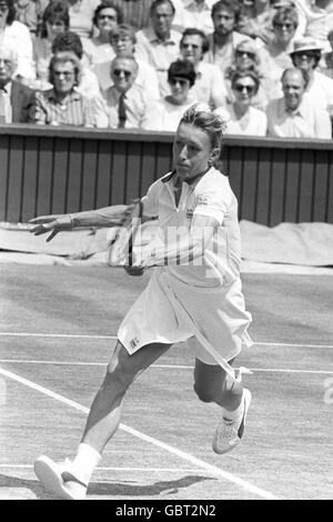 Tennis - Wimbledon - Simple dames - Final - Martina Navratilova v Andrea Jaeger Banque D'Images