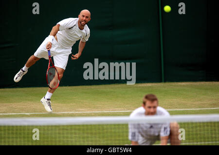 Tennis - 2009 de Wimbledon - Jour cinq - Le All England Lawn Tennis et croquet Club Banque D'Images