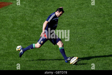 Lions britanniques et irlandais, Stephen Jones lors de la séance d'entraînement à Kings Park Durban, Afrique du Sud. Banque D'Images