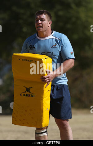 Rugby Union - session de formation en Afrique du Sud - Fourways High School.Le capitaine sud-africain John Smit pendant la formation à l'école secondaire Fourways, Johannesburg, Afrique du Sud. Banque D'Images