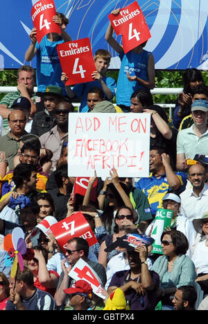 Cricket - ICC World Twenty20 Cup 2009 - finale - Pakistan / Sri Lanka - Lords.Fans lors de la finale de la ICC World Twenty20 à Lords, Londres. Banque D'Images