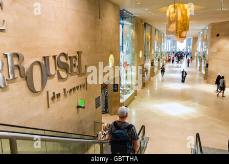 Paris, France, vue d'ensemble, entrée au centre commercial français, 'le Carousel du Louvre', intérieurs, centre commercial intérieur france Banque D'Images