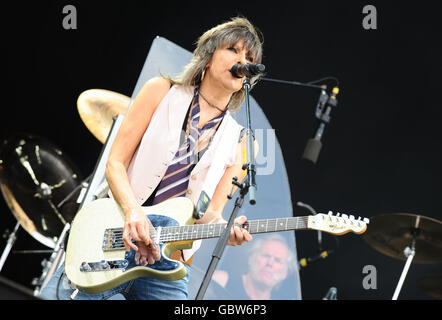 Chrissie Hynde et les précandidats sur scène à Hard Rock Calling, à Hyde Park, Londres. Banque D'Images