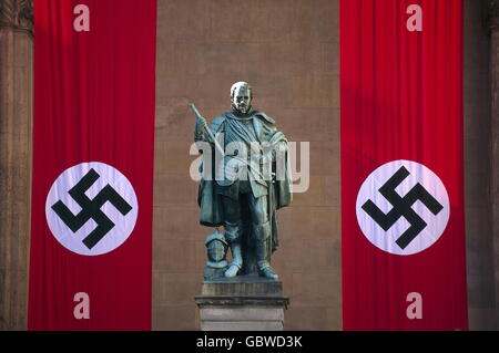 Heraldy, drapeaux, Allemagne, drapeau swastika, drapeau national 1935 - 1945, Feldherrnhalle, Odeonsplatz, Munich, Allemagne, 1999, droits additionnels-Clearences-non disponible Banque D'Images