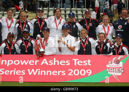 Cricket - Les cendres de la Femme 2009 - npower Premier Test - Jour cinq - Angleterre v Australie Femmes Femmes - Nouvelle route Banque D'Images