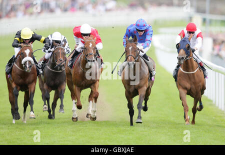 Les courses de chevaux - totesport Jour - hippodrome de Chester Banque D'Images