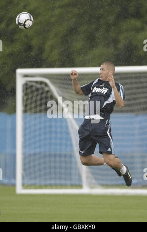 Football - Real Madrid Camp d'entraînement pré-saison - première journée - Carton House.Karim Benzema du Real Madrid pendant un camp d'entraînement pré-saison à Carton House, Co Kildare. Banque D'Images