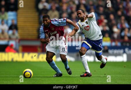 Soccer - FA Barclays Premiership - Aston Villa v Portsmouth Banque D'Images