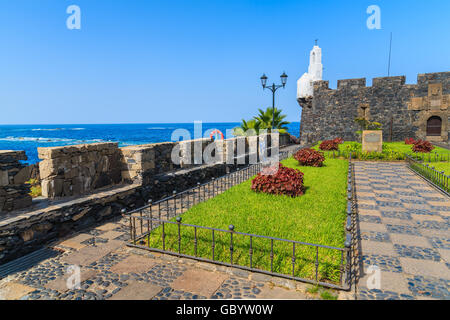 Dans le jardin vert château de San Miguel de Garachico, Tenerife, Canaries, Espagne Banque D'Images