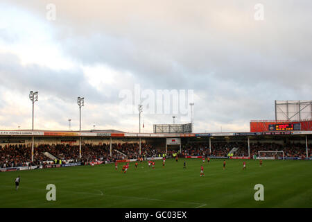 Football - pré saison amicale - Walsall v Wolverhampton Wanderers - Banks Stadium.Une vue générale de l'action au stade de Bescot, stade du club de football de Walsall Banque D'Images