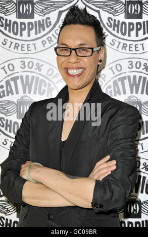 Gok Wan à la Fashion Week de Londres Gatwick Banque D'Images