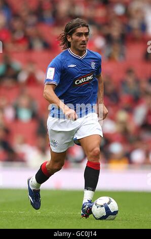 Football - Emirates Cup 2009 - Rangers v Paris Saint-Germain - Emirates Stadium. Pedro Mendes, Rangers Banque D'Images