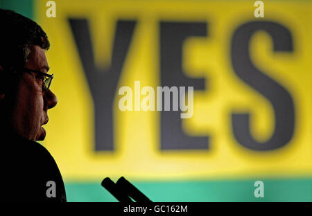 Taoiseach Brian Cowen, Fianna Fail lance sa campagne de Lisbonne au Royal College of Physicians sur Kildare Street à Dublin. Banque D'Images