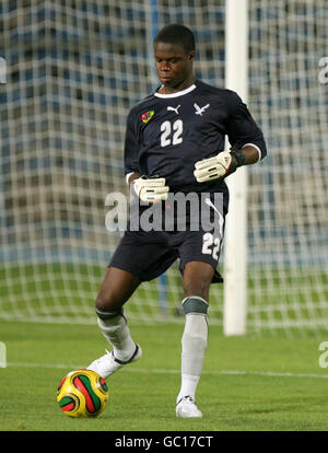 Football - International friendly - Angola v Togo - Estadio do Restelo. Cedric Mensah, Togo Banque D'Images