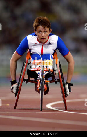 Athlétisme - Jeux paralympiques d'Athènes 2004 - finale T53 400 pour femmes. Tanni Gray Thompson en Grande-Bretagne Banque D'Images