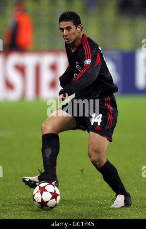 Football - Ligue des champions de l'UEFA - Groupe C - Bayern Munich / Maccabi tel-Aviv.Claudio Pizarro, Bayern Munich Banque D'Images