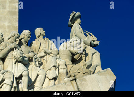 Le Padrao dos Descobrimentos à Belem dans la ville de Lisbonne au Portugal en Europe. Banque D'Images